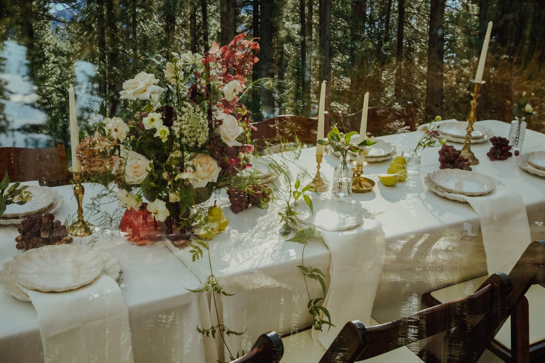 Styled Winter Wedding Editorial at Lake Creek Lodge | Central Oregon