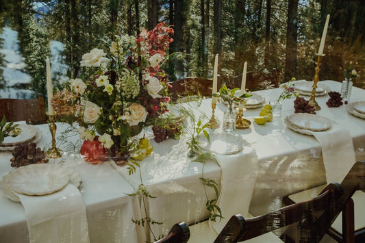 Styled Winter Wedding Editorial at Lake Creek Lodge | Central Oregon